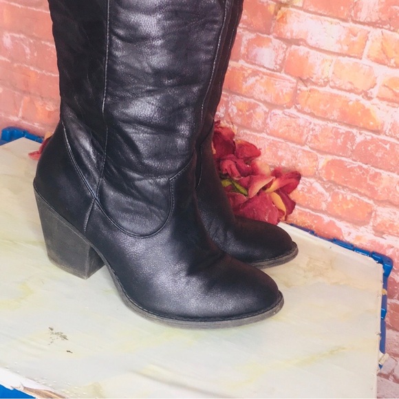 Vintage  Y2K Tall Black Chucky Heel
Almond Toe Riding Boots - Picture 2 of 11